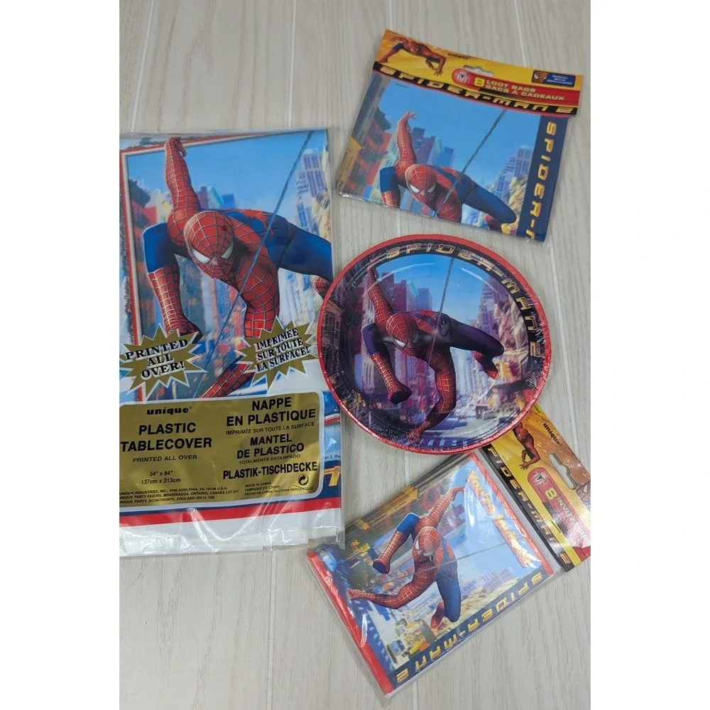 Spider-Man 2 Party Supplies Set 2004 Vintage dessert plates tablecloth bags cups